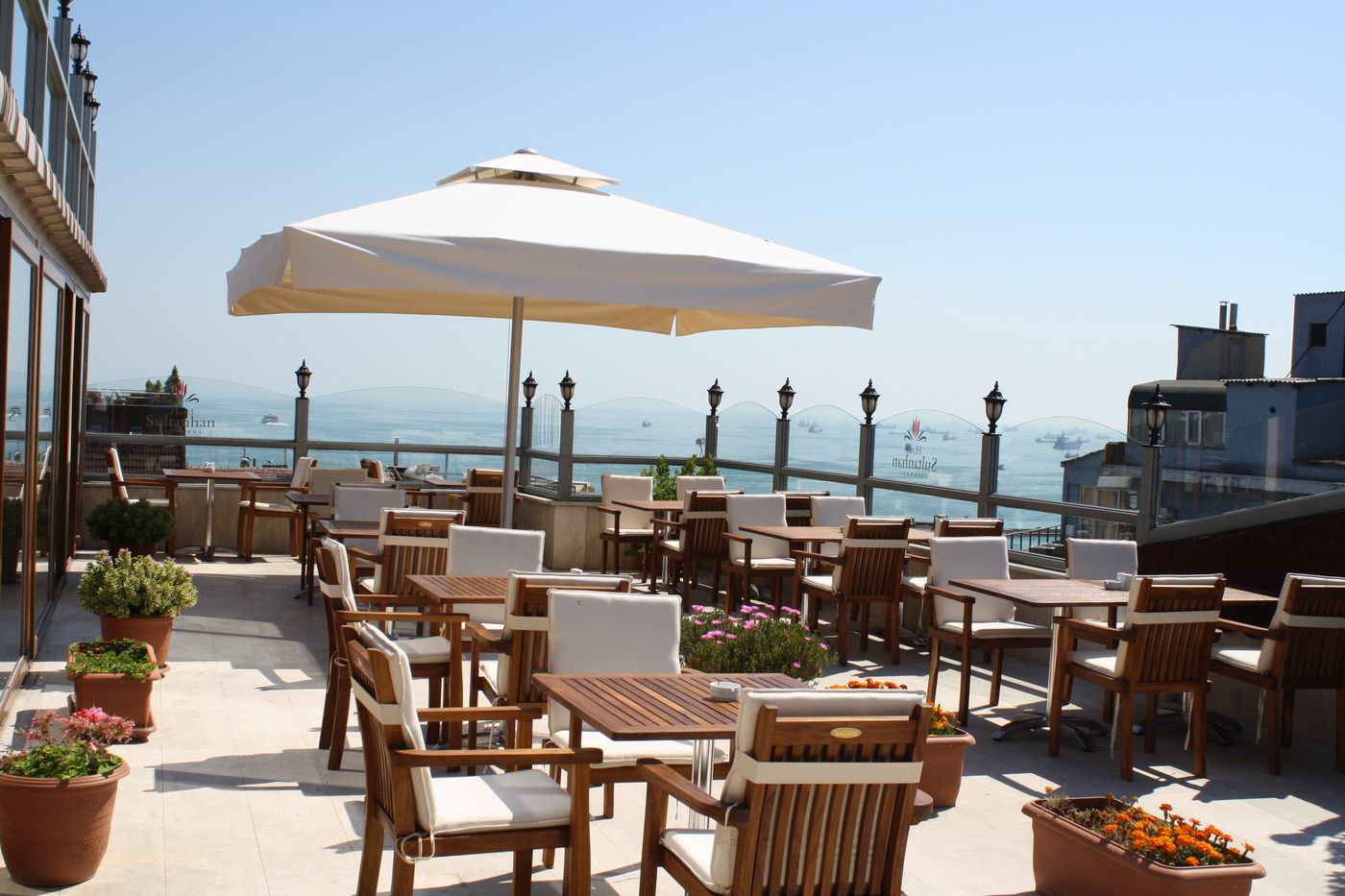 Sultanhan-Boutique-Terrace-24