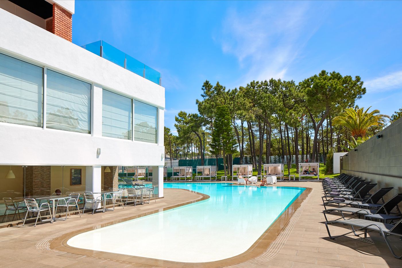 Alcazar-Hotel-Pool-2