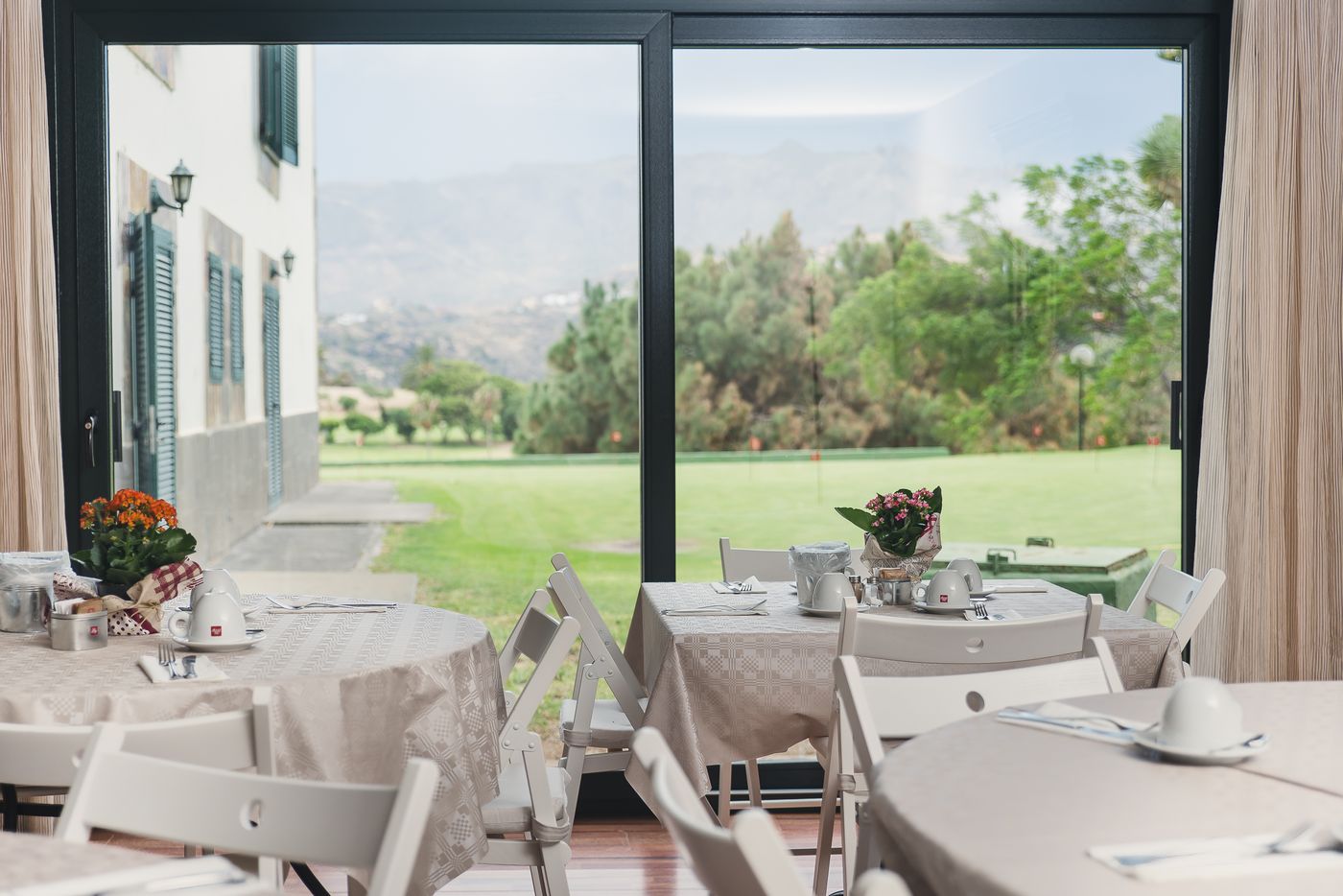 Bandama-Golf-Hotel-Bar-12