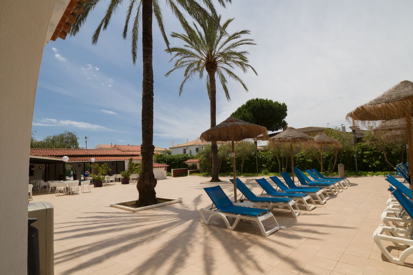 Ohtels-San-Salvador-Pool-4