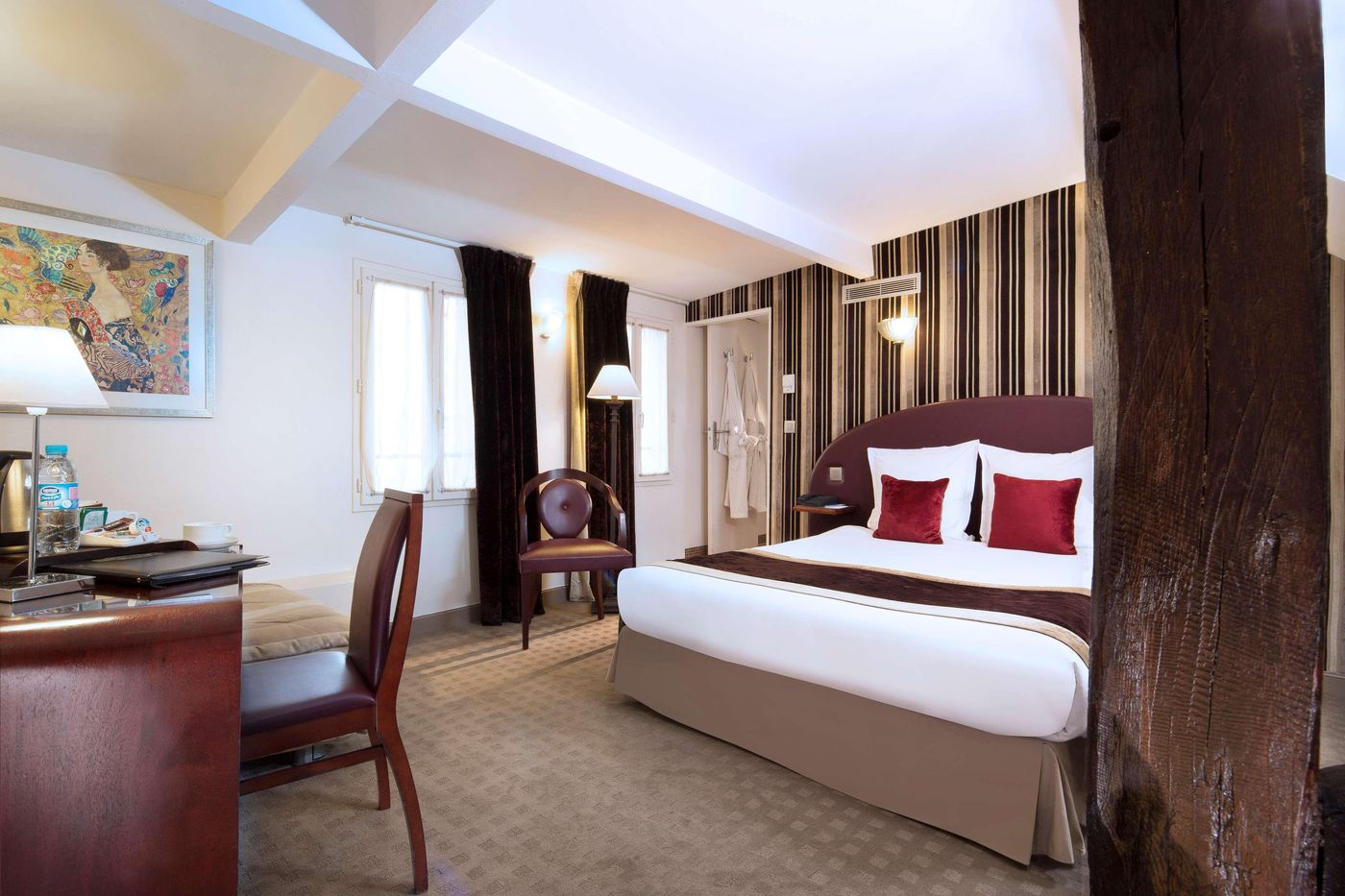 Hotel-Opera-d-Antin-Room-6