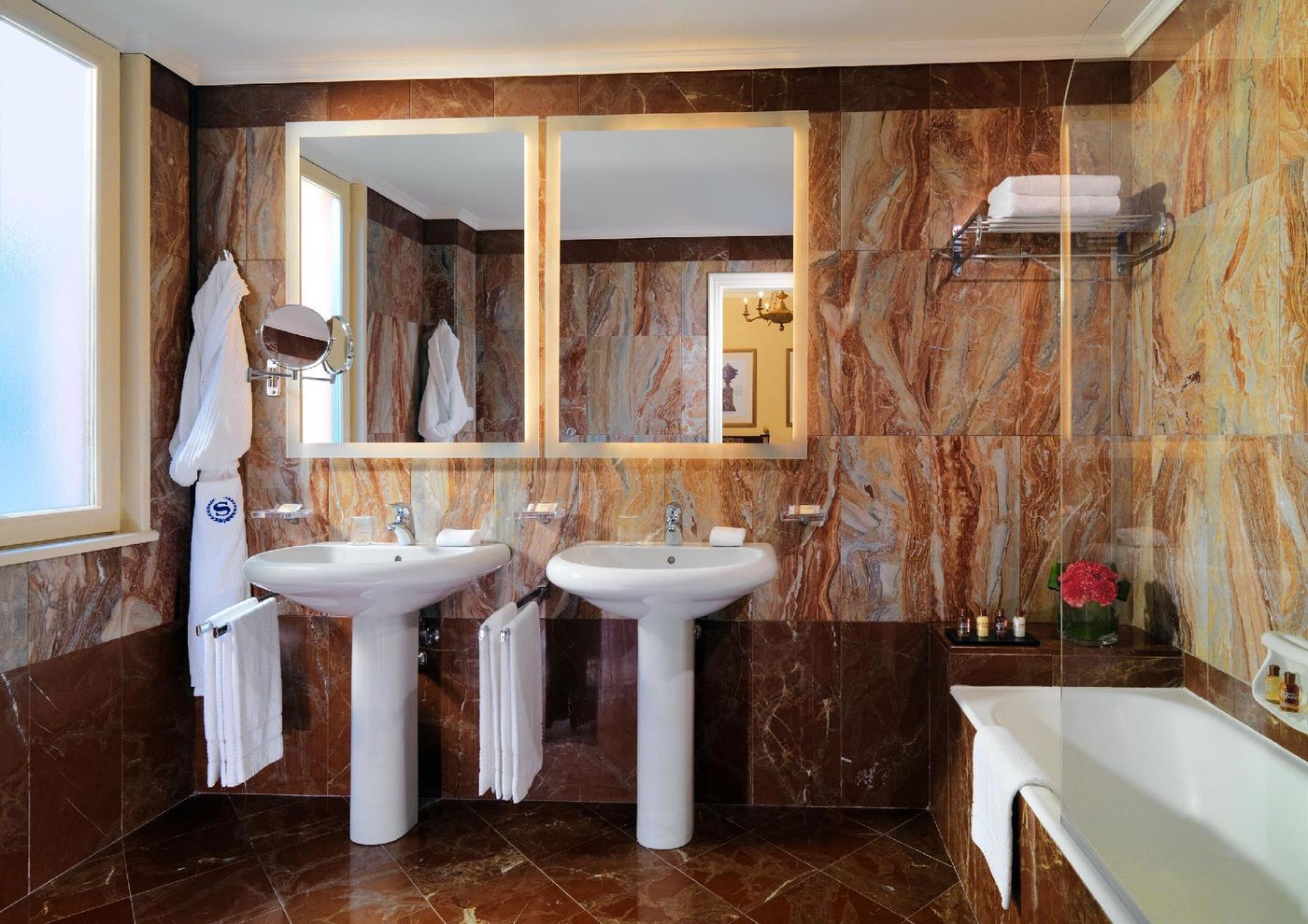 Sheraton-Diana-Majestic-Room-49