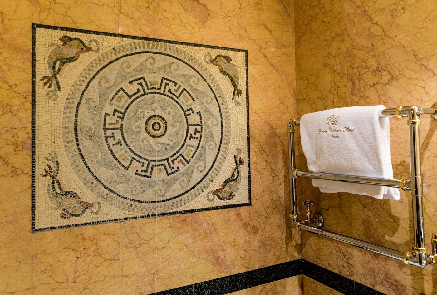 River-Chateau-Room-52