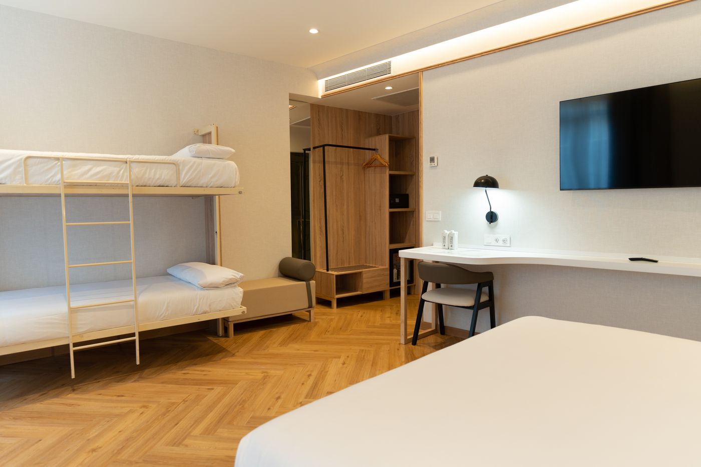 Petit-Palace-Chueca-Room-7