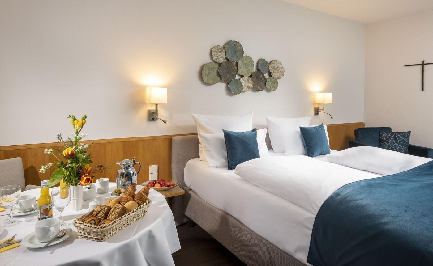 Hotel-Aquino-Berlin-Room-18