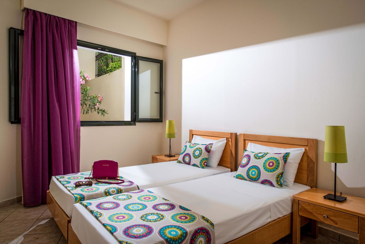 Kristalli-Apartments-Room-18