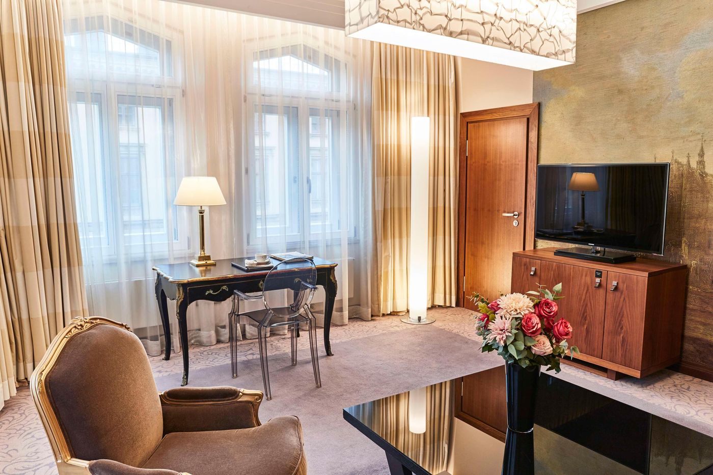 Hotel-Vier-Jahreszeiten-Kempinski-Munich-Room-70