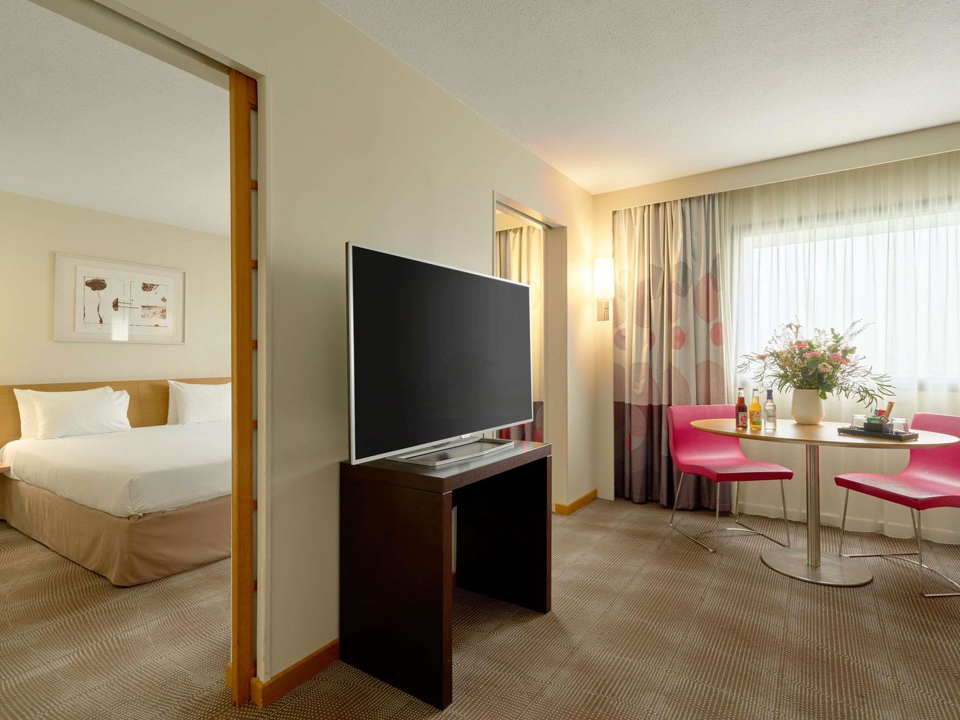 Novotel-Paris-la-Defense-Room-5