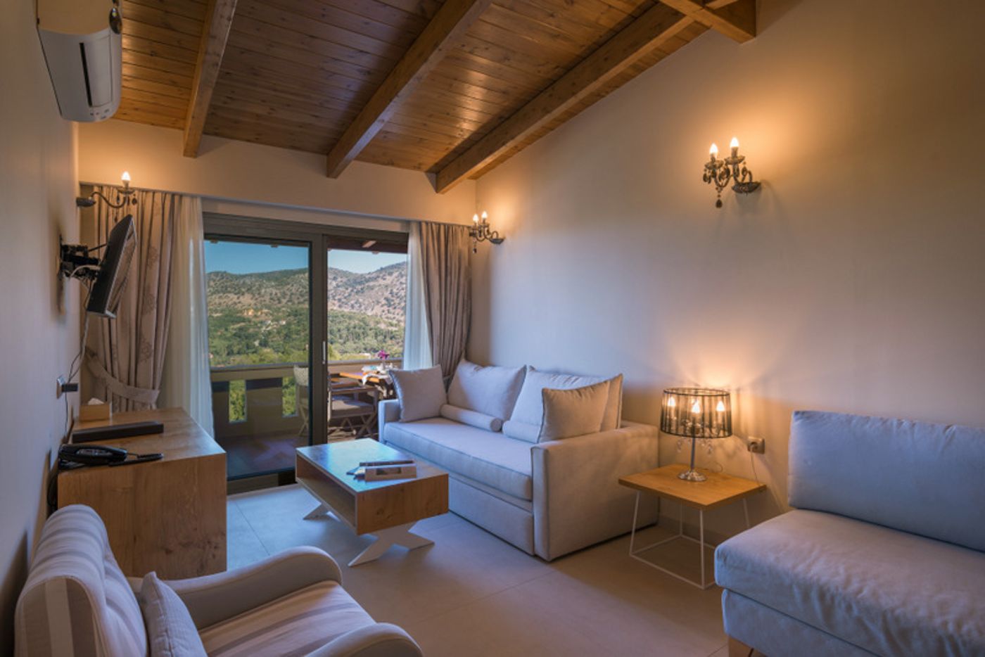 Sivota-Diamond-Room-49