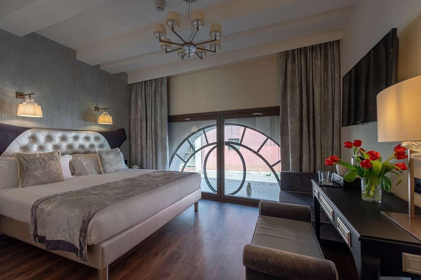 Palazzo-Veneziano-Room-47