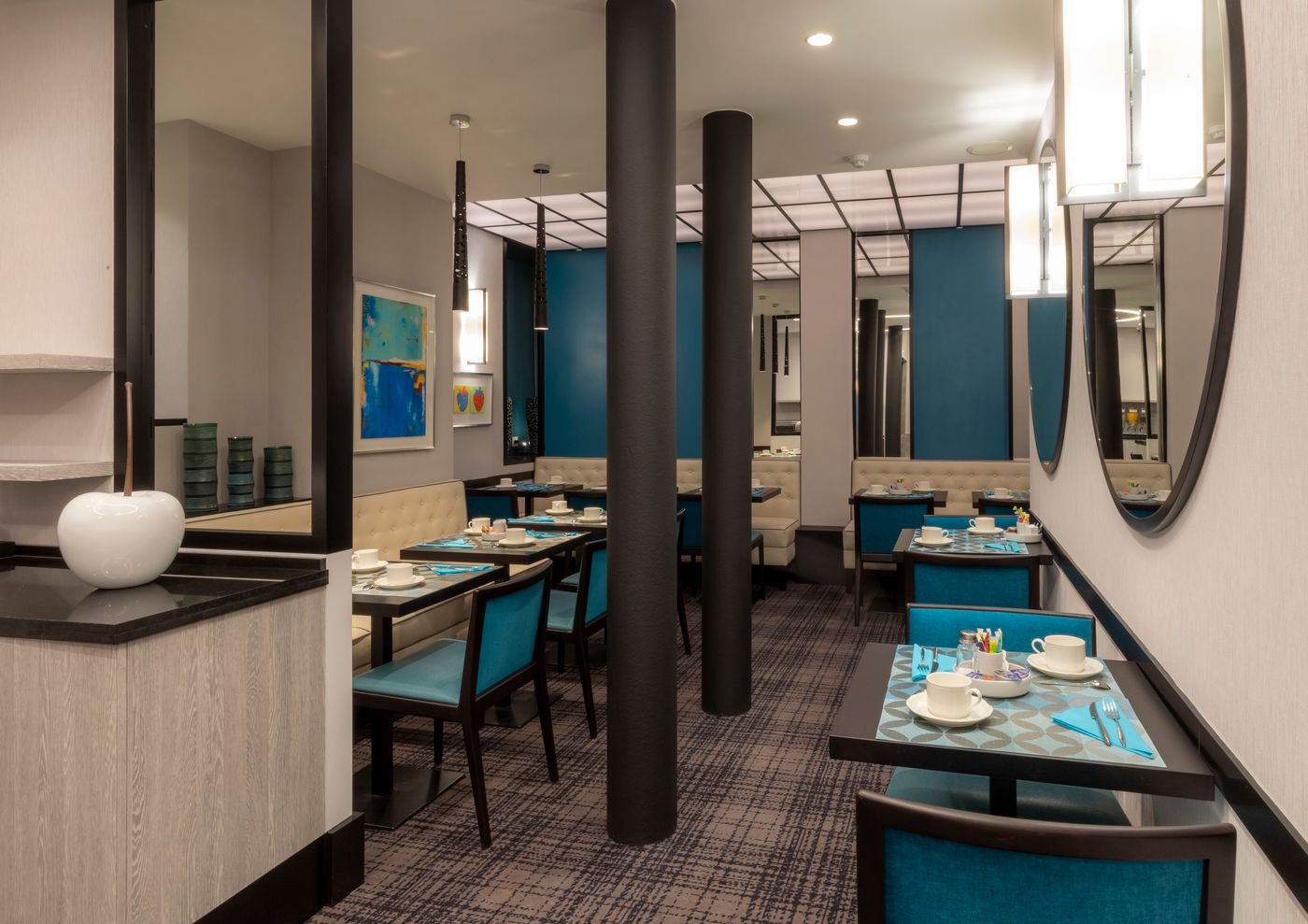 Montfleuri-Arc-de-Triomphe-Restaurant-16