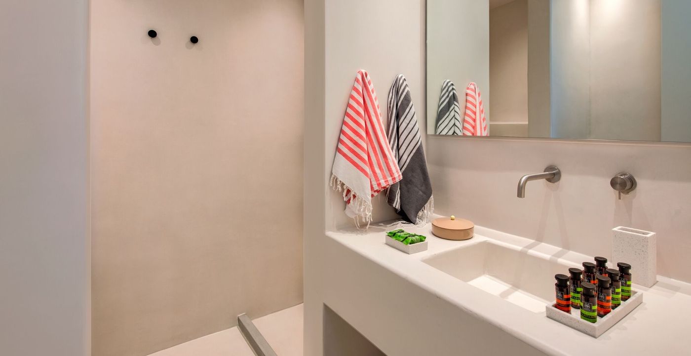 Old-Castle-Oia-Room-30