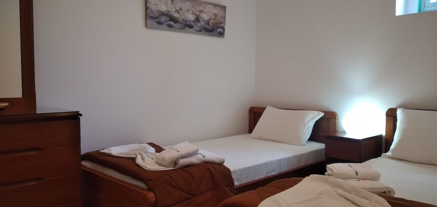 Zest---Xi-Beach-Room-40