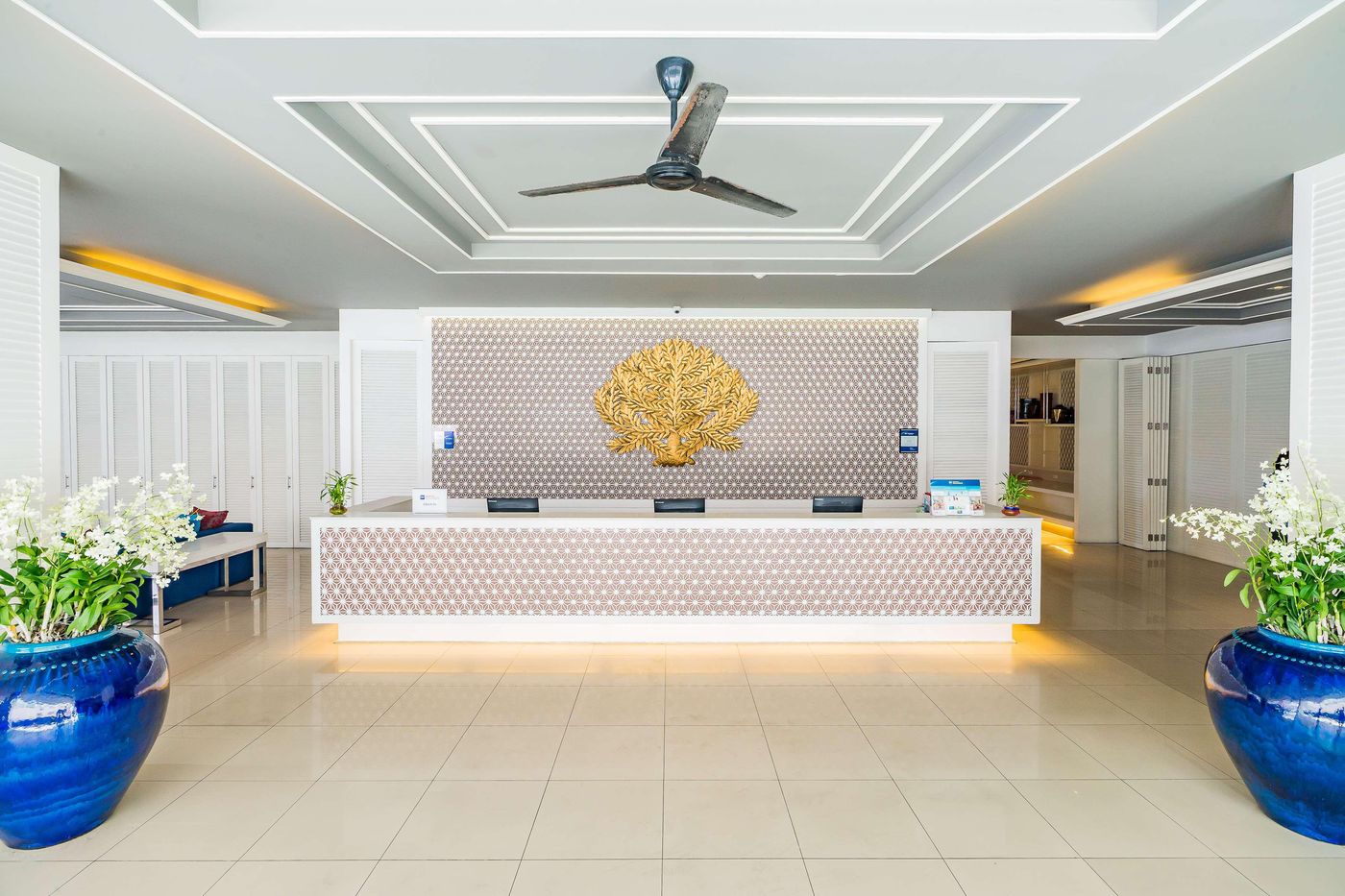 Best-Western-Patong-Beach-Lobby-53