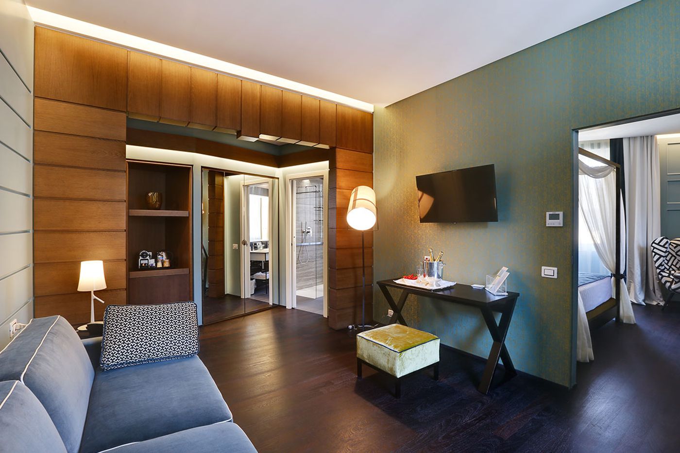 Stendhal Luxury Suites