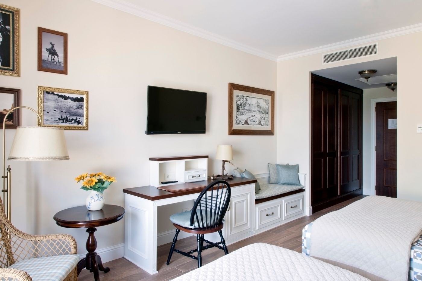 PortAventura-Hotel-Gold-River---Theme-Park-Room-24