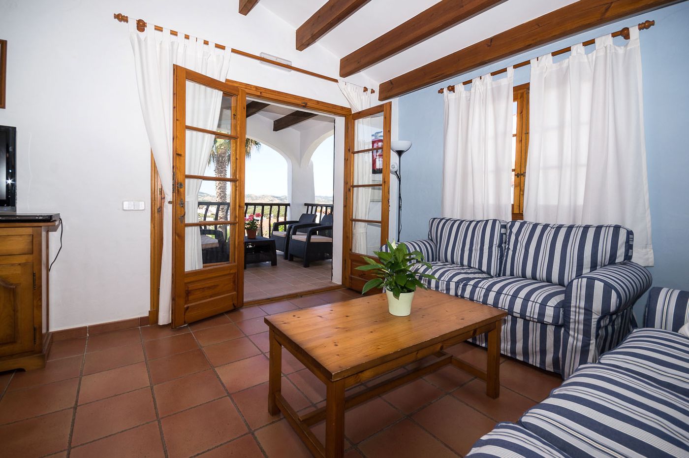 Villas-Playas-de-Fornells-General-view-20