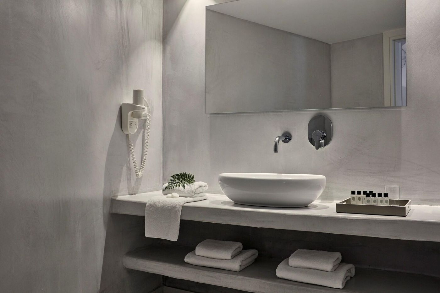 Santo-Miramare-Room-40