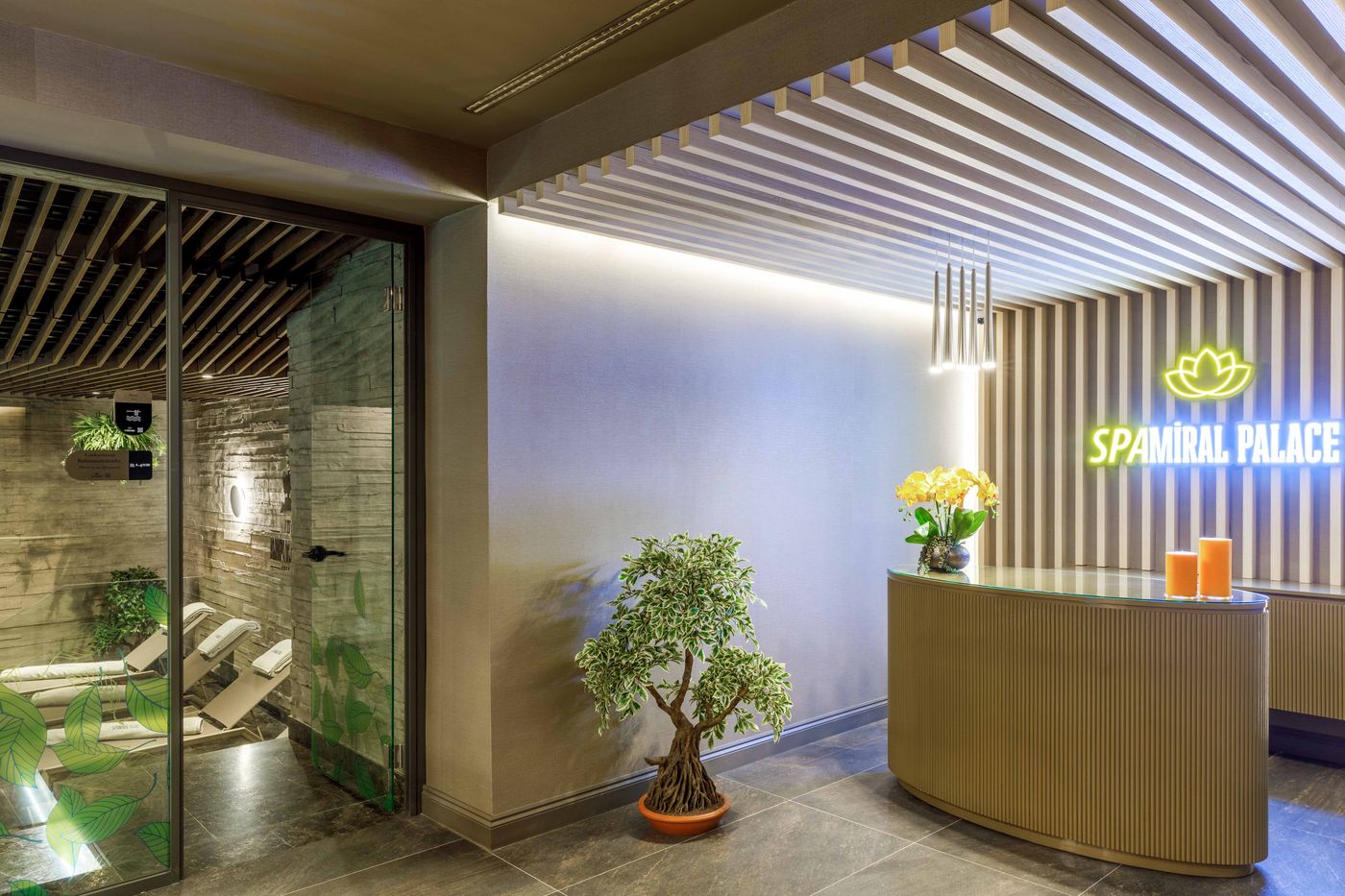 Amiral-Palace-Pool-89