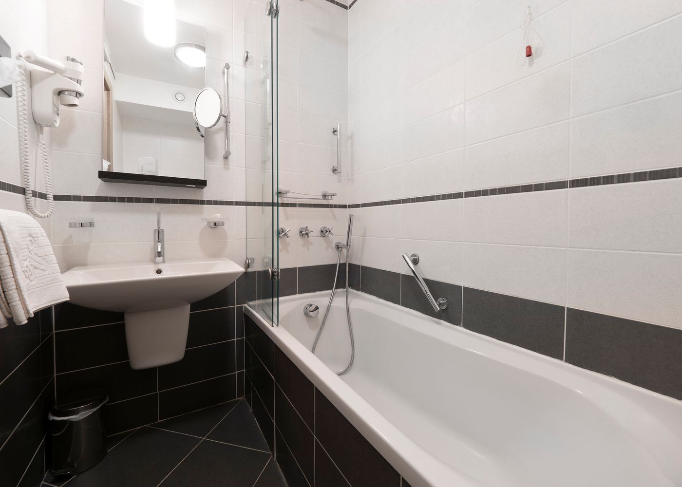 Monte-Casa-Spa-Wellness-de-Luxe-Room-40