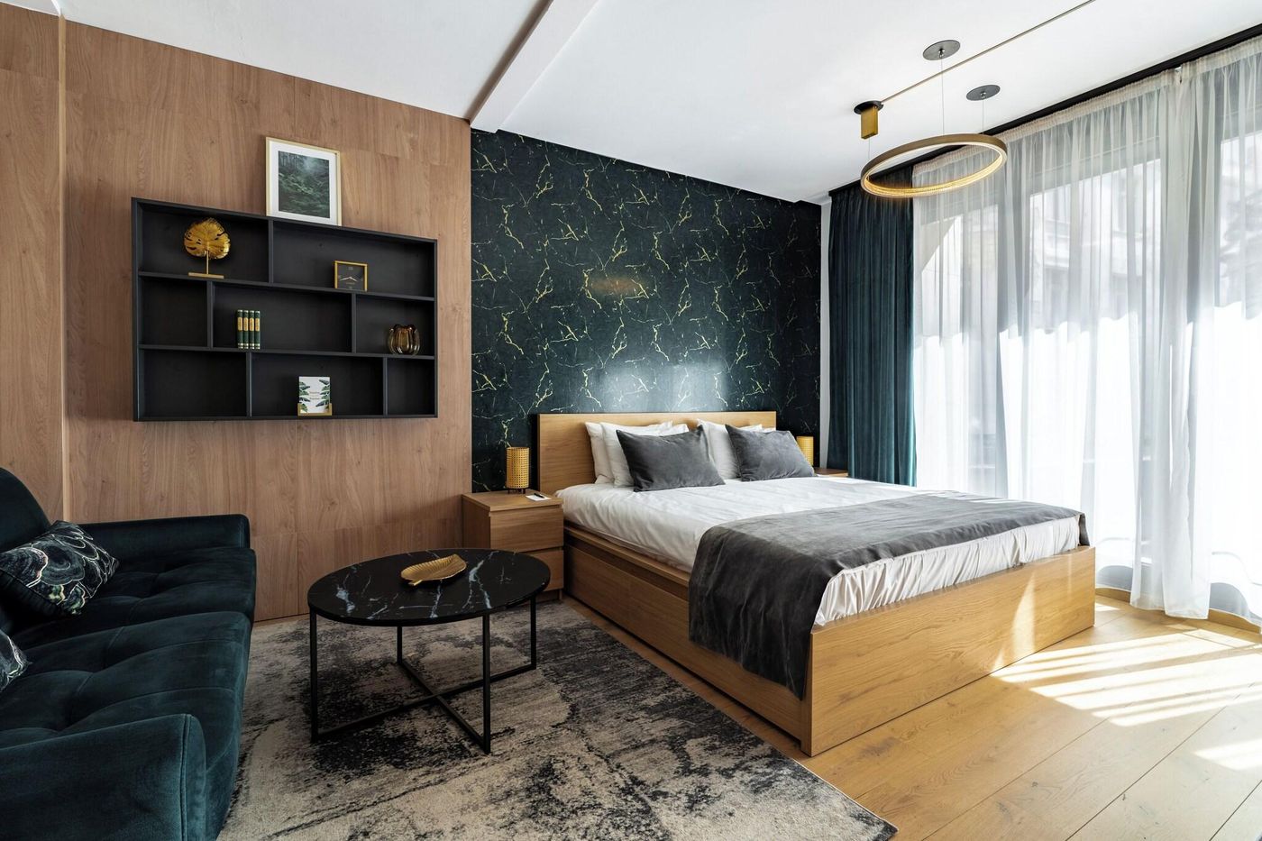 Hotel-Emerald---Suites-Room-39