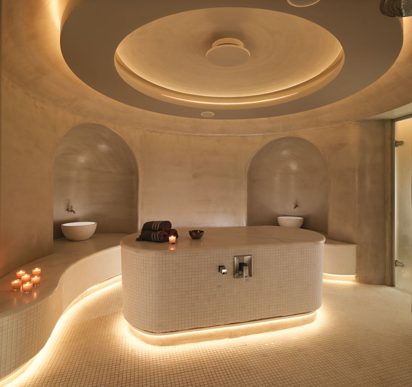 Mykonos-Riviera-Hotel---Spa-Sports-and-Entertainment-35