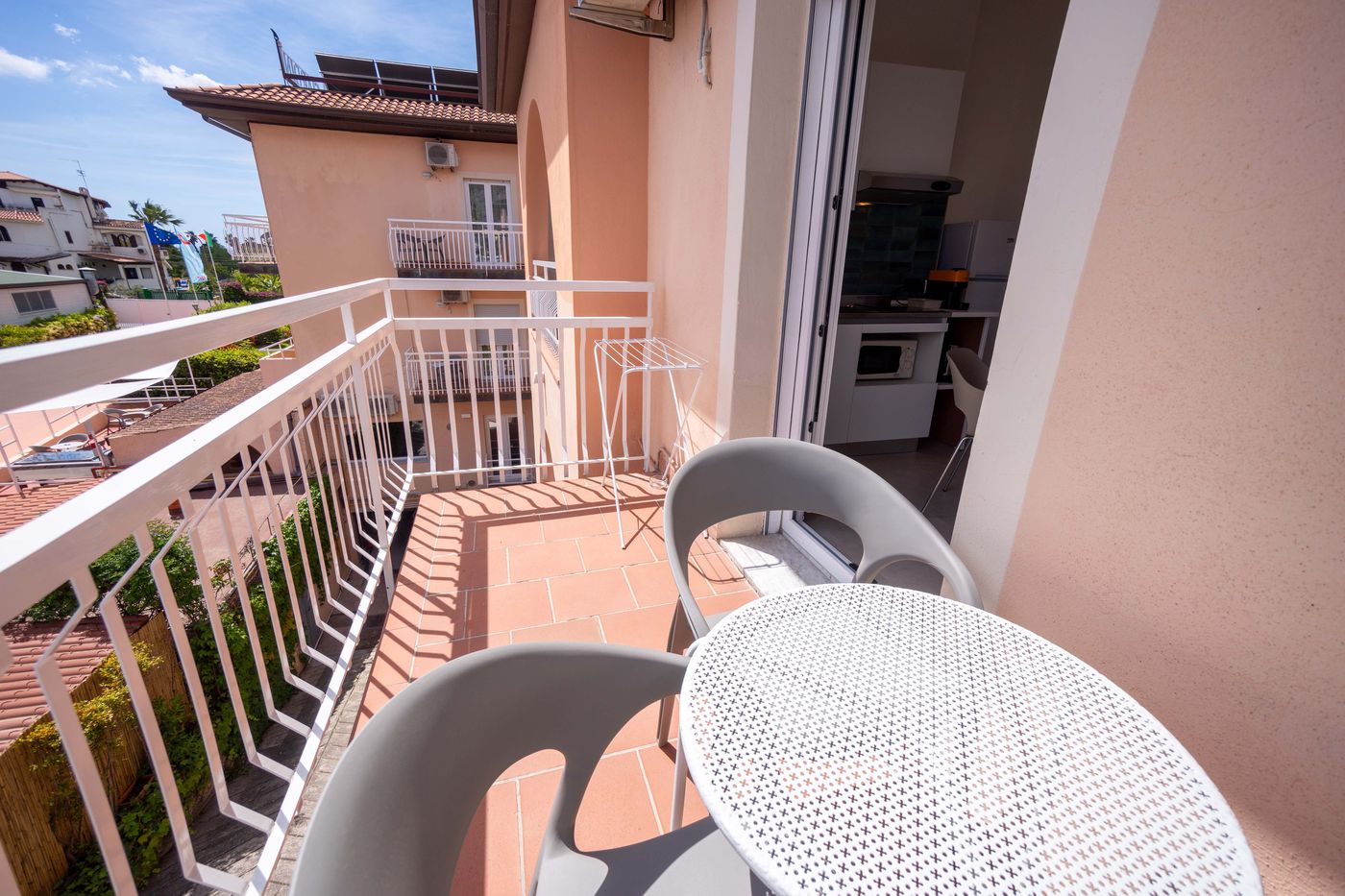 Residence-Villa-Giardini-Room-82