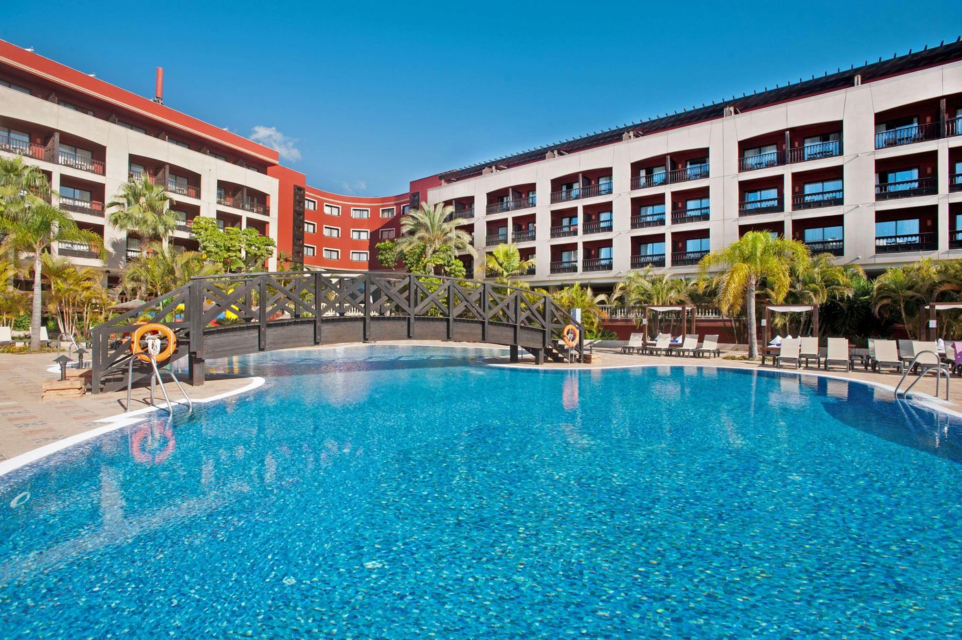 Barcelo-Marbella-Pool-4