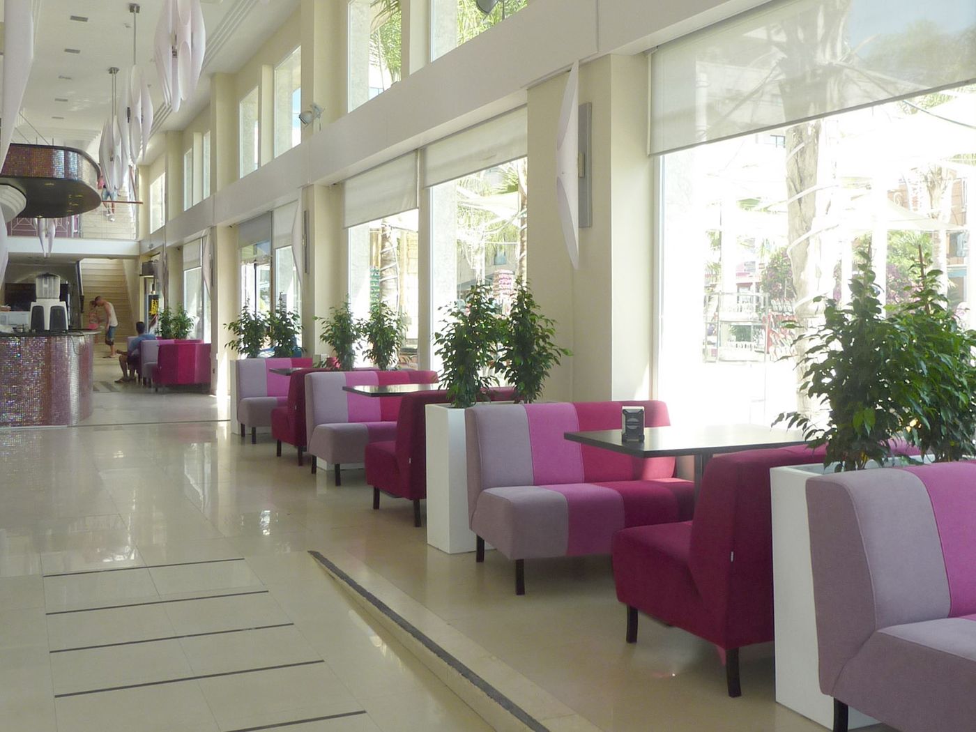 Marina-D-or-3-Lobby-37