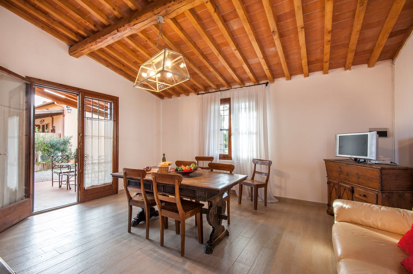 Fattoria-San-Lorenzo-Room-7