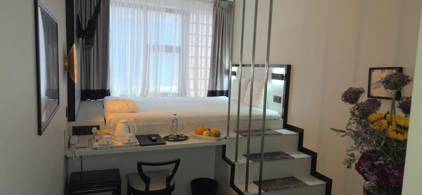 Floris-Arlequin-Grand-Place-Room-56