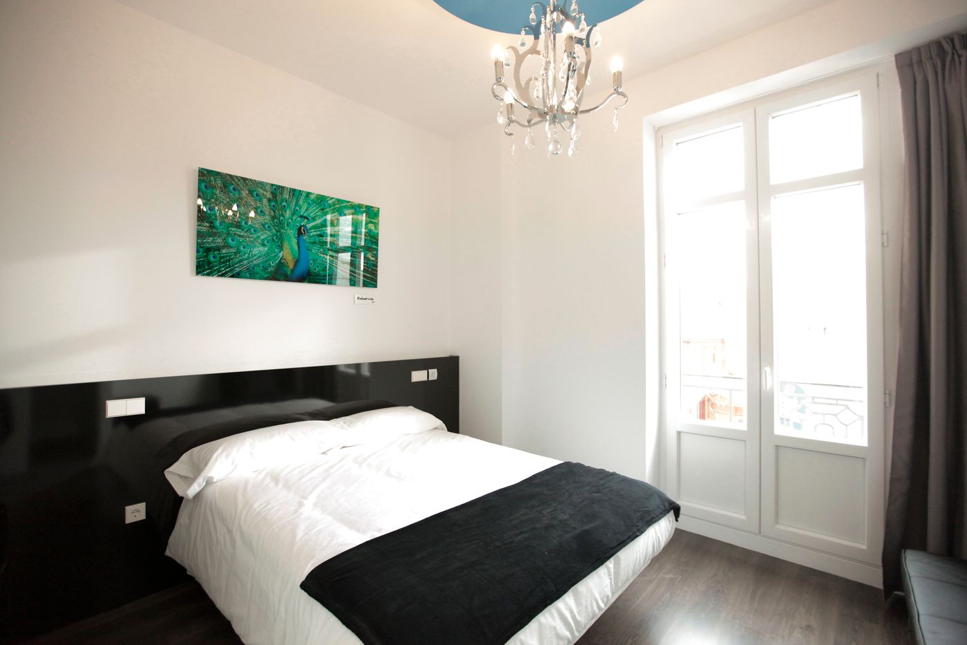 Vitium-Urban-Suites-Room-12
