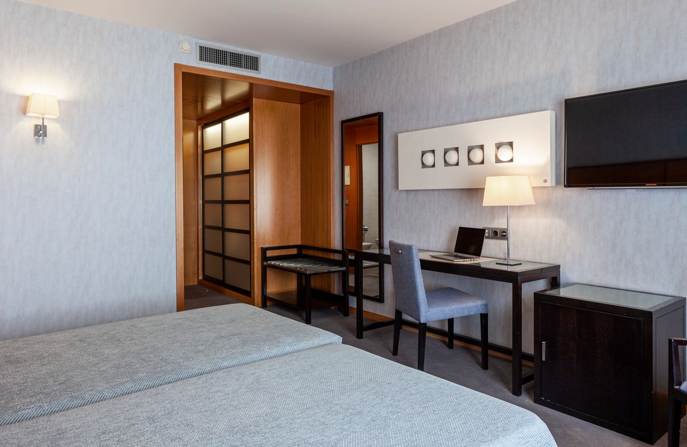 Macia Real de la Alhambra-Spain-GRANADA-Room-8