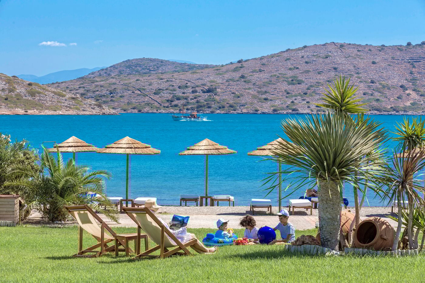 Elounda-Gulf-Villas---Suites-General-view-75