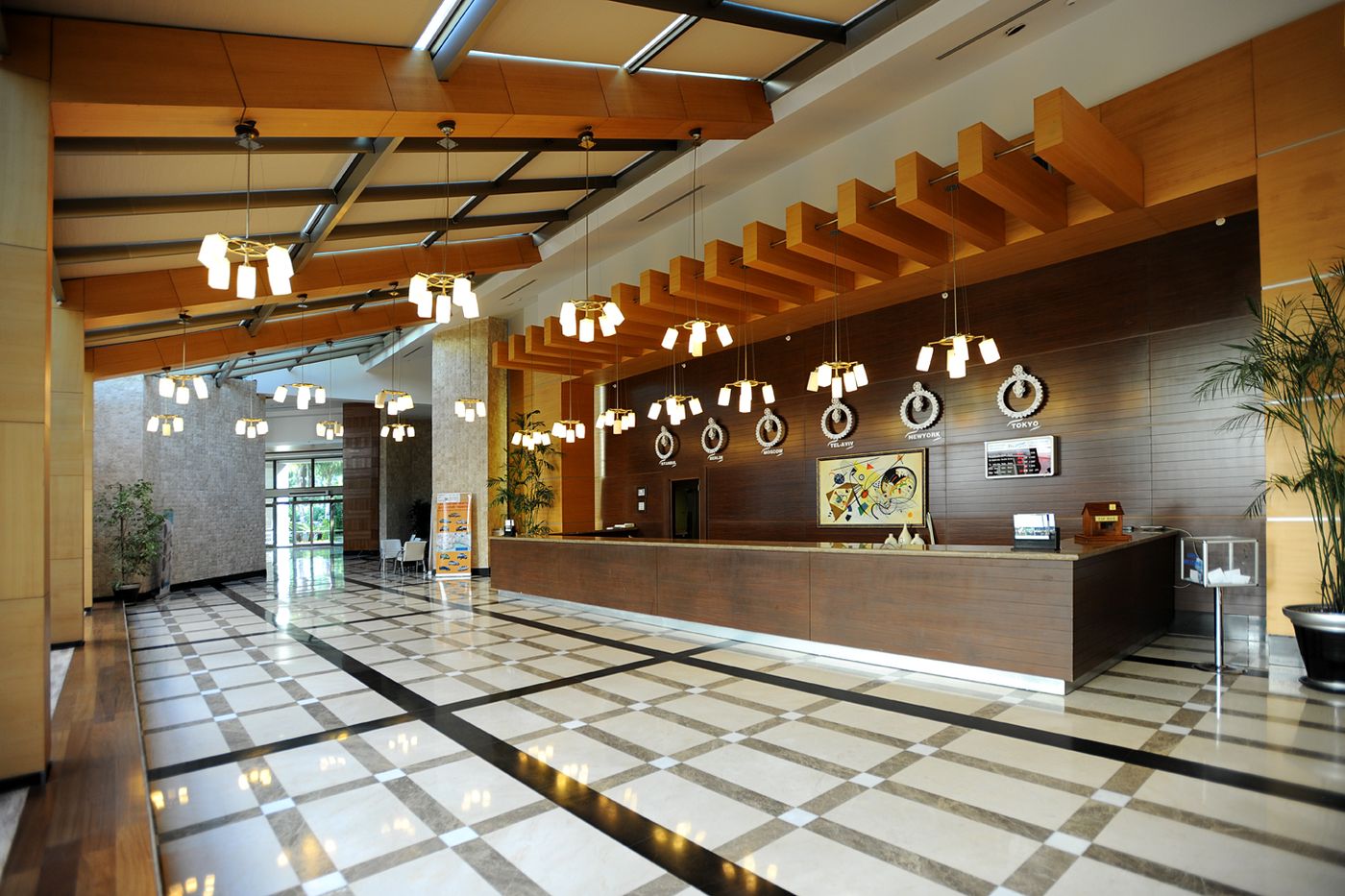 Mirada-del-Mar-Lobby-29