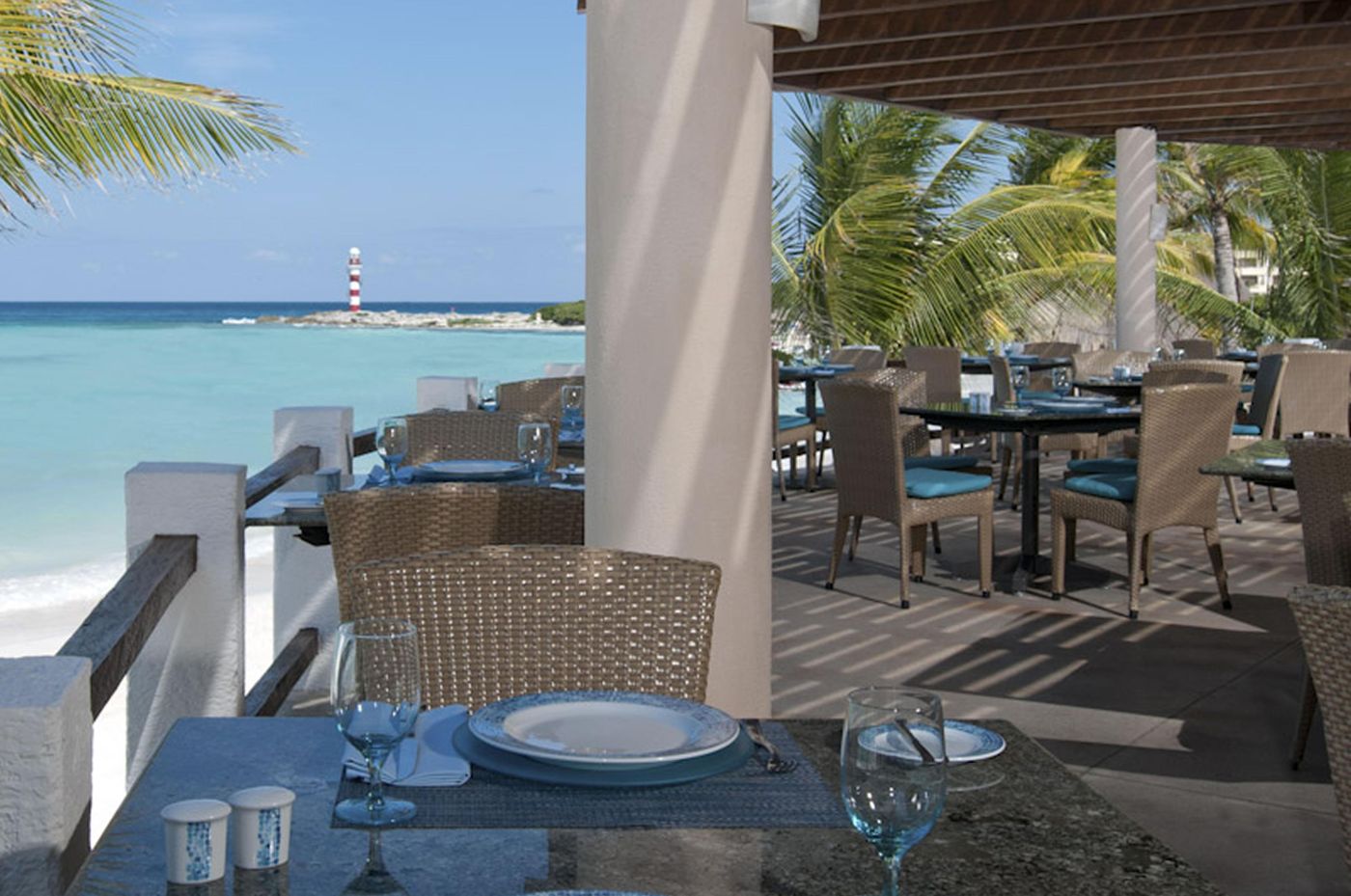 Grand-Fiesta-Americana-Coral-Beach-Cancun-Resort-Restaurant-45