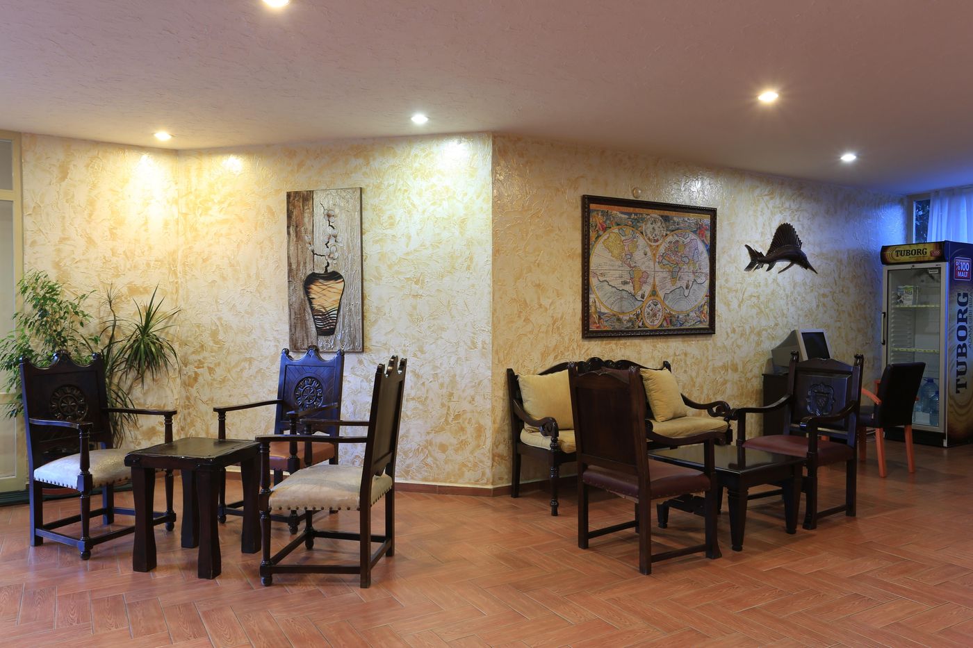 Club-Amaris-Apartments-Lobby-36