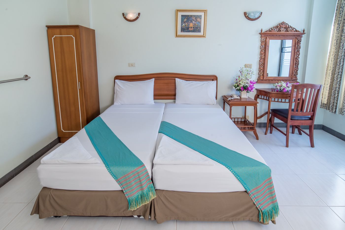 New-Siam-II-Guest-House-Room-3