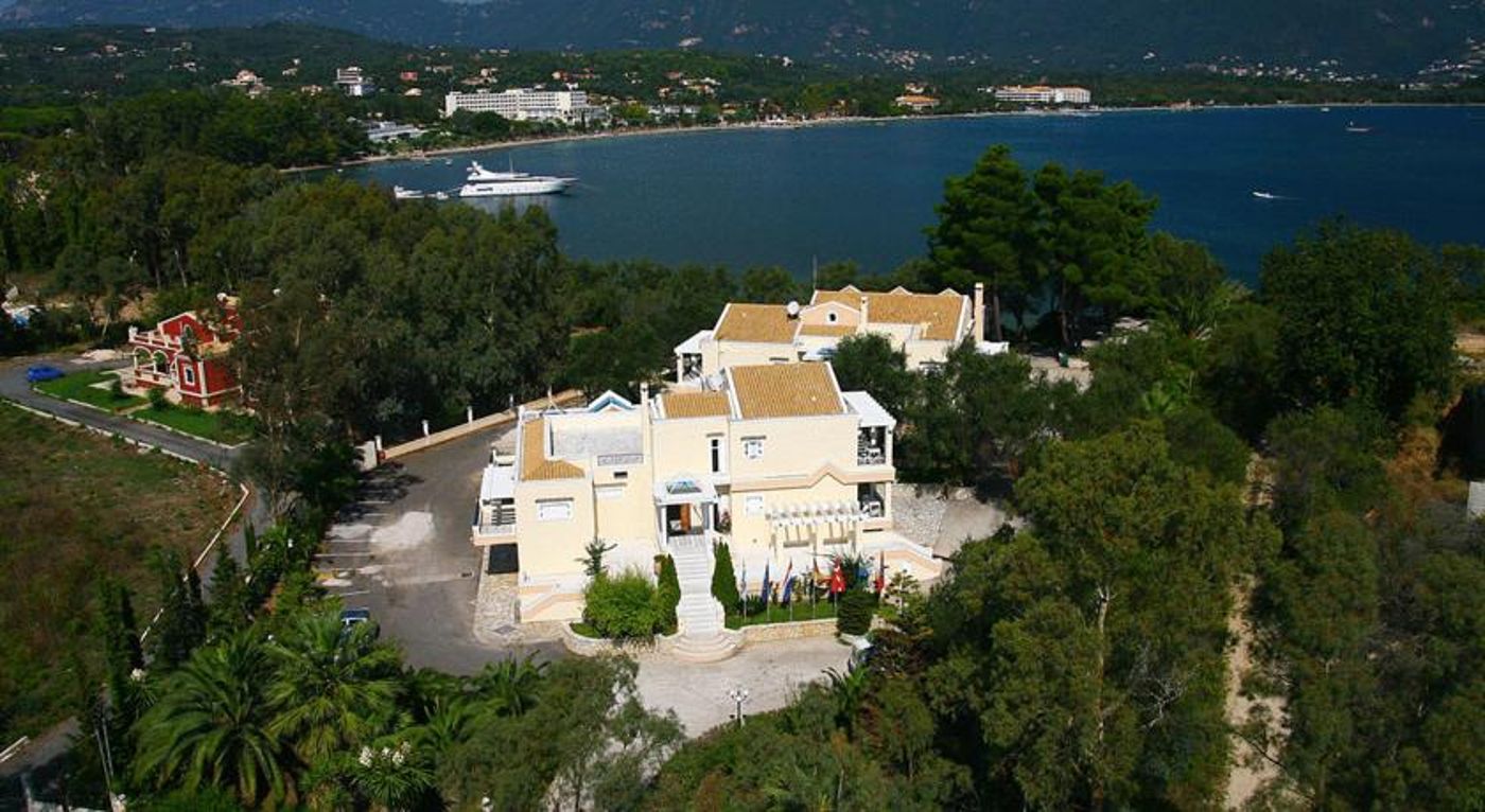 Saint Nicholas Beach