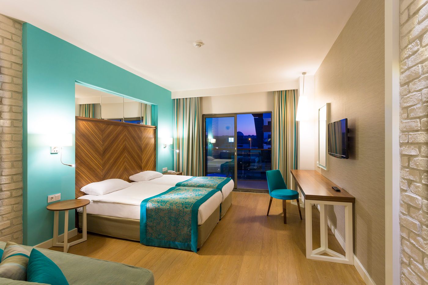 Terrace-Elite-Resort-Hotel-Room-21