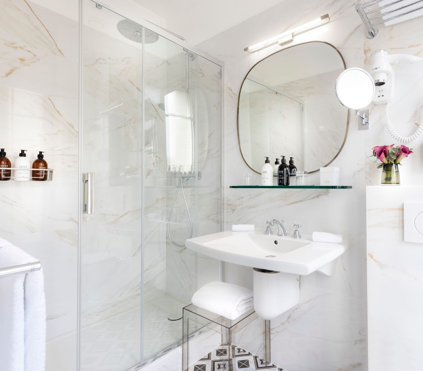 Hotel-Claridge-Worldhotel-Room-36