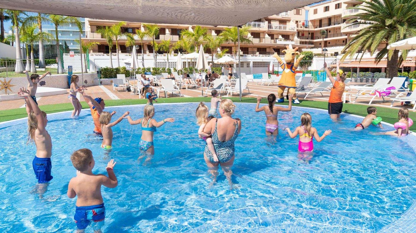 Coral-Compostela-Beach-Room-5