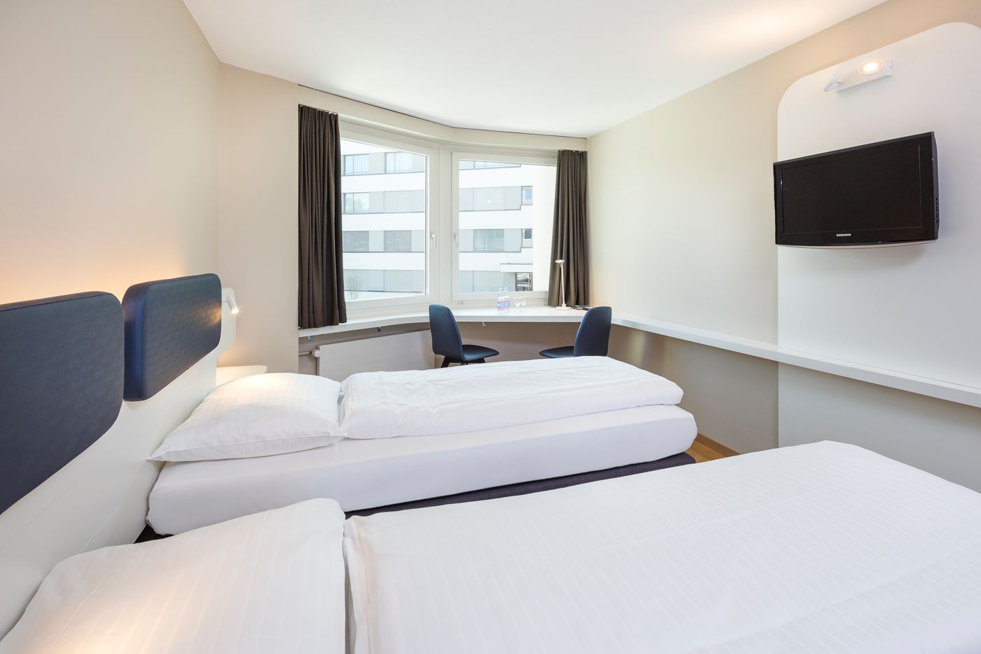 Welcome Inn-Switzerland-KLOTEN-Room-8