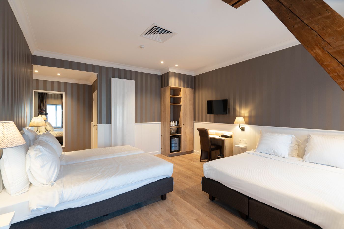 Hotel du Theatre-Belgium-BRUGGE-Room-10