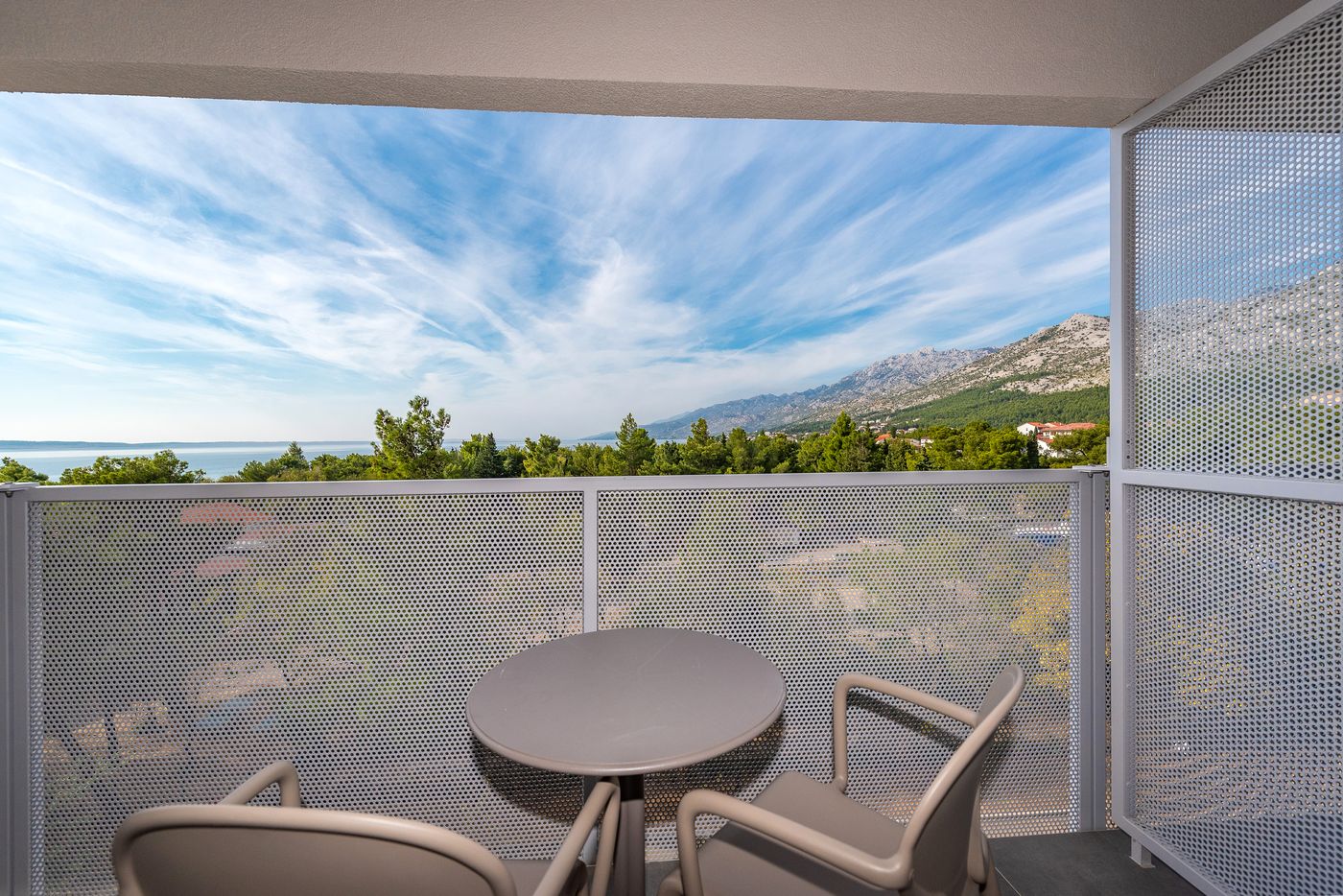 Bluesun-Holiday-Village-Alan-Room-32