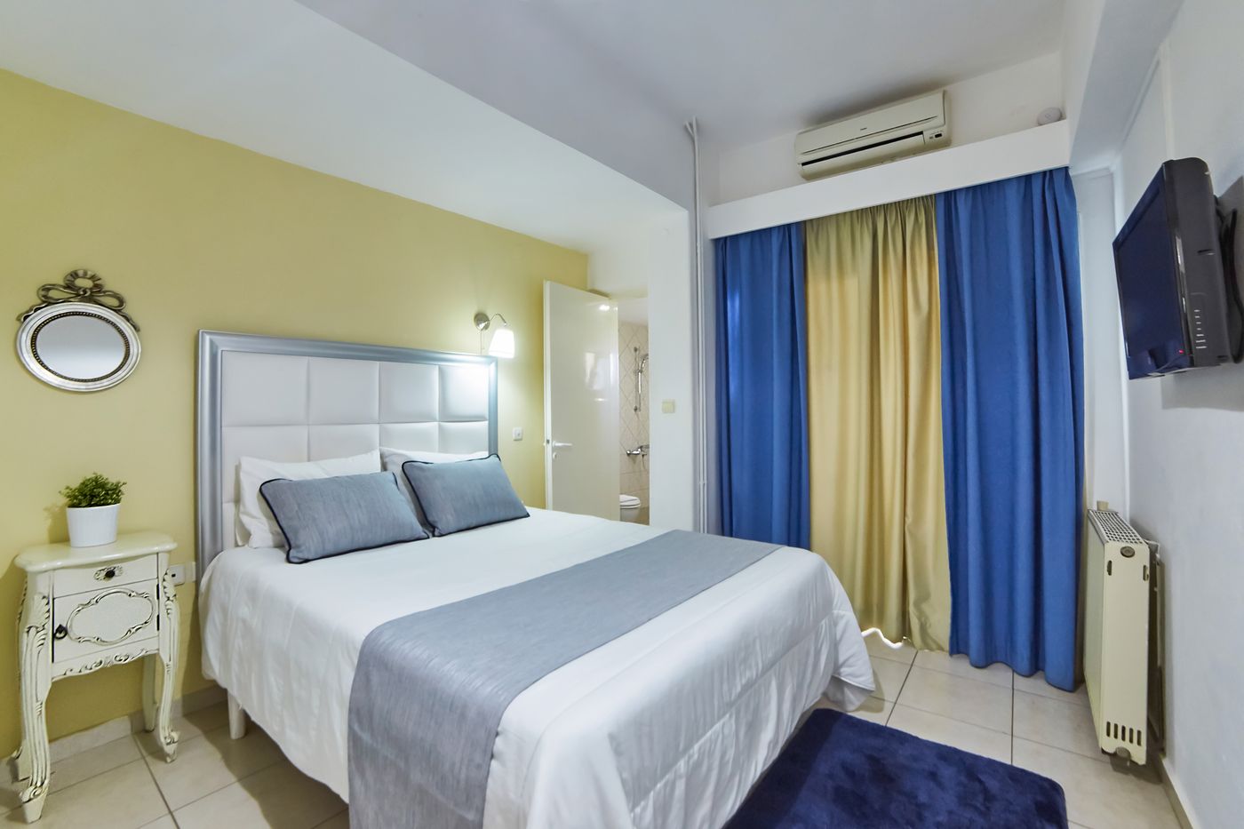 Villa-Mare-Monte-Room-24