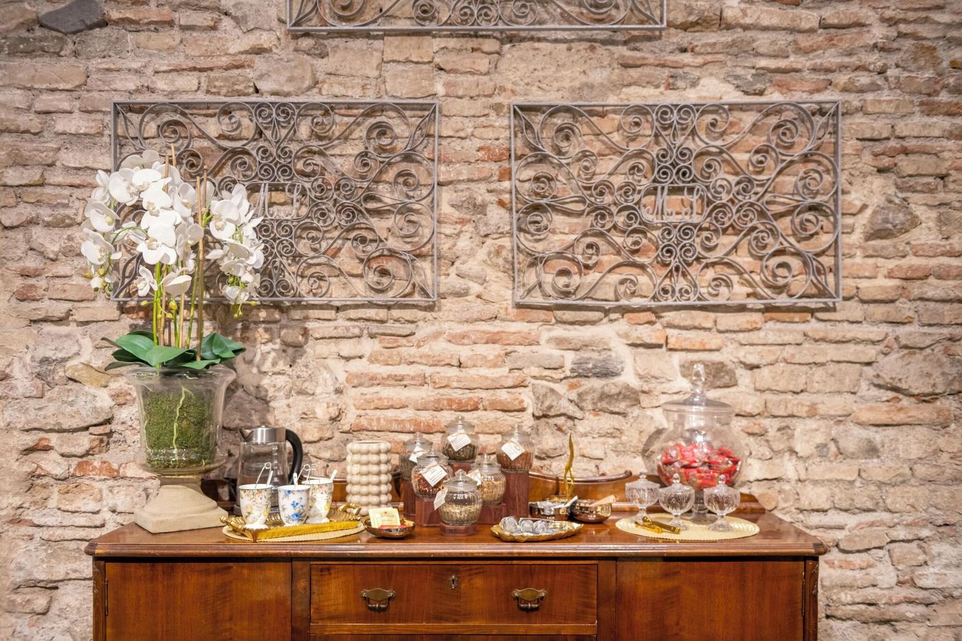 Palacete-de-Alamos-Lobby-12