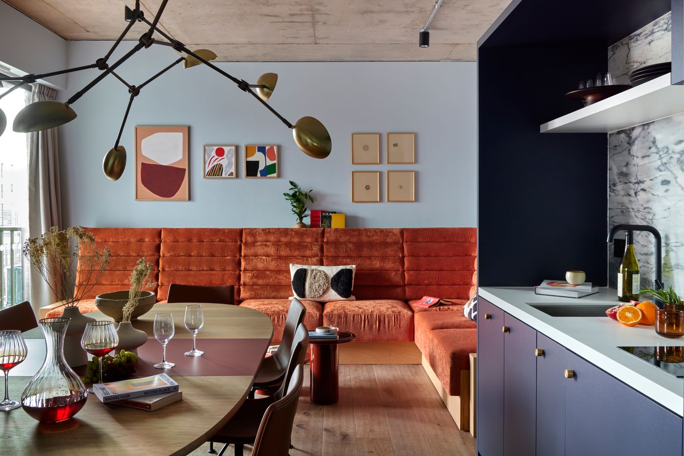 Beckett-Locke--North-Docks-Room-14