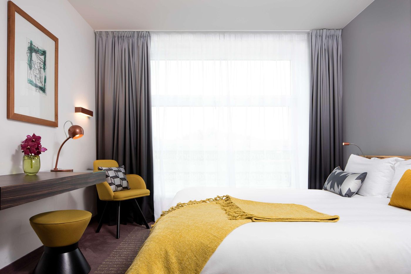 art-otel-berlin-mitte-powered-by-Radisson-Hotels-Room-25