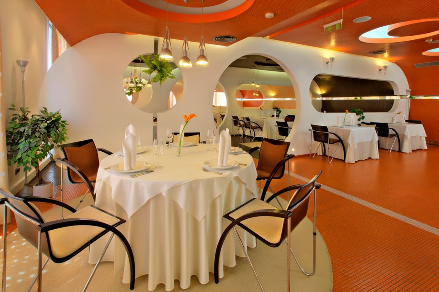 Grand-Hotel-Plovdiv-Restaurant-35